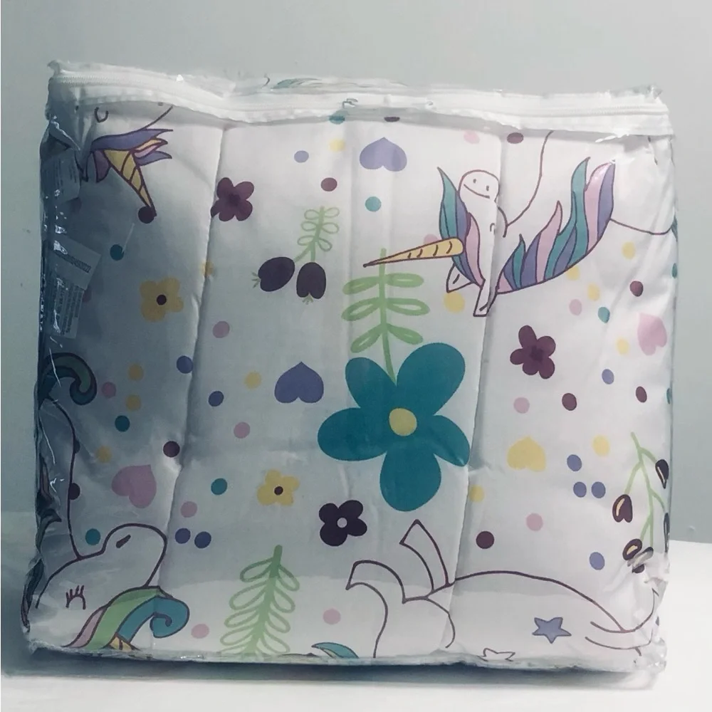 2piece Comforter set Unicorn flowers hearts printed white pink. Twin size